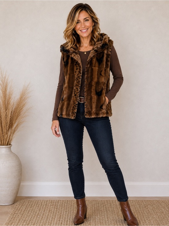 Betsey Johnson Jackets & Blazers - Betsey Johnson Brown Faux Fur Vest Sleeveless Plush Soft Layering Jacket Size S